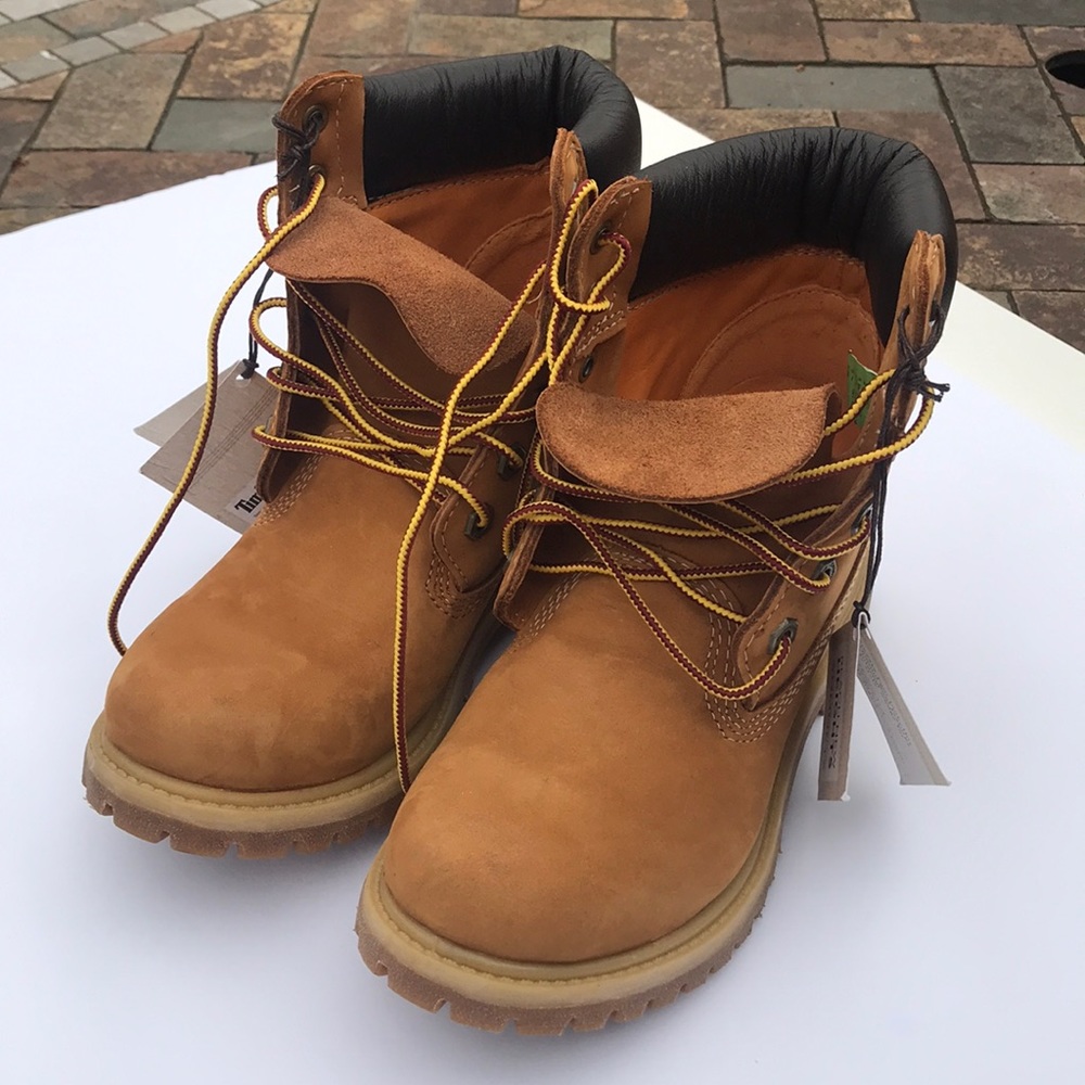 NWOB Timberland 6 inch Premium Waterproof Boot
